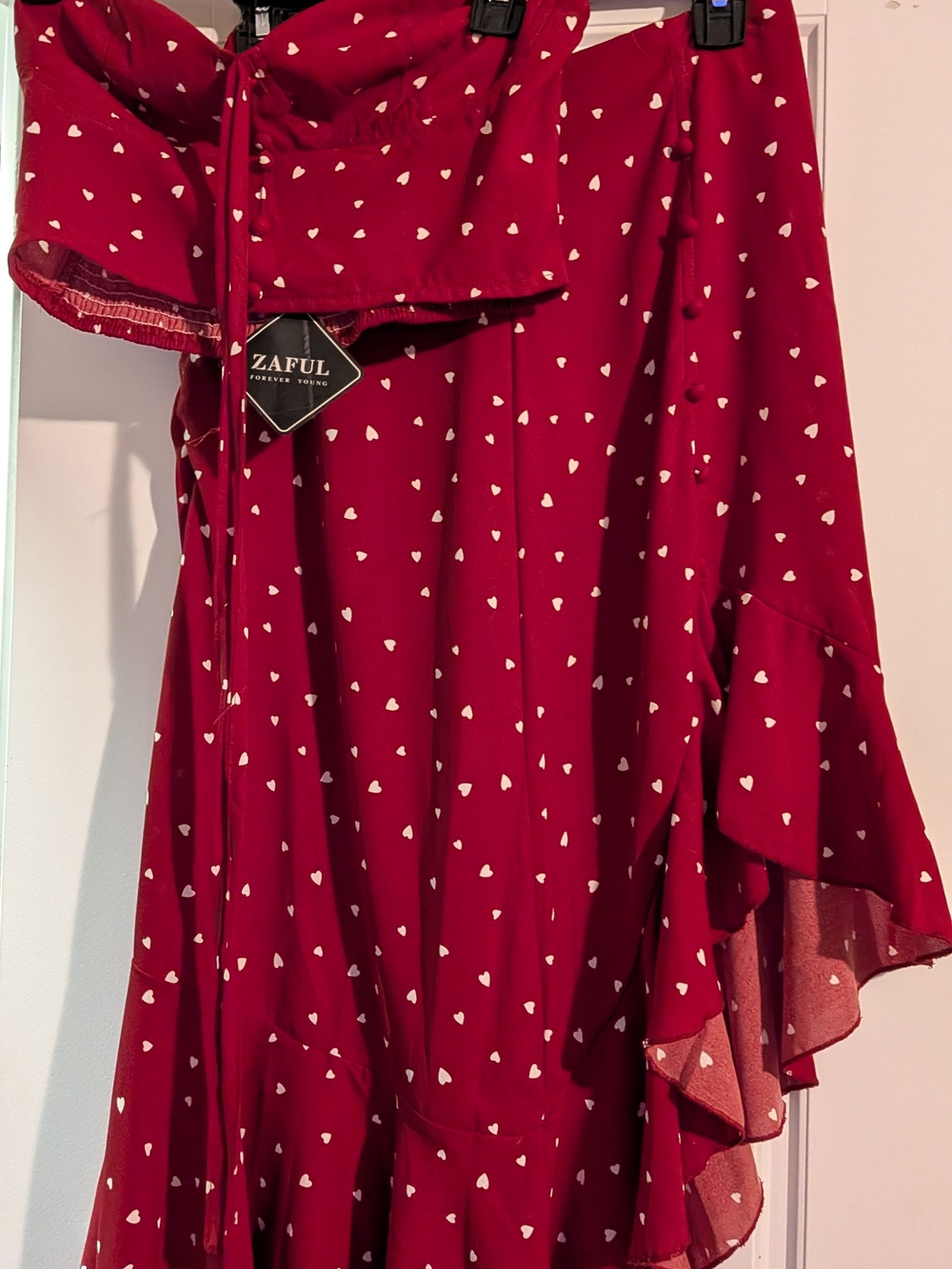 Zaful Red Heart-Print Crop Top and Ruffle Skirt Set